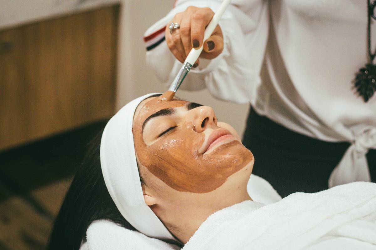 Event-Ready Makeup: 7 Proven Tips to Avoid Costly Bridal Mistakes